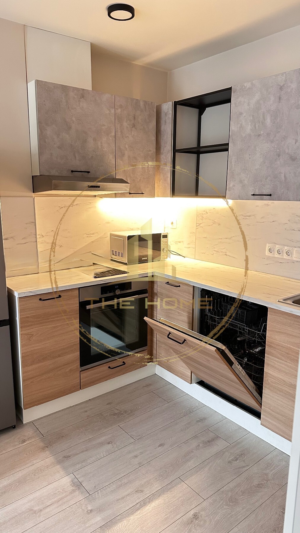 property header pic